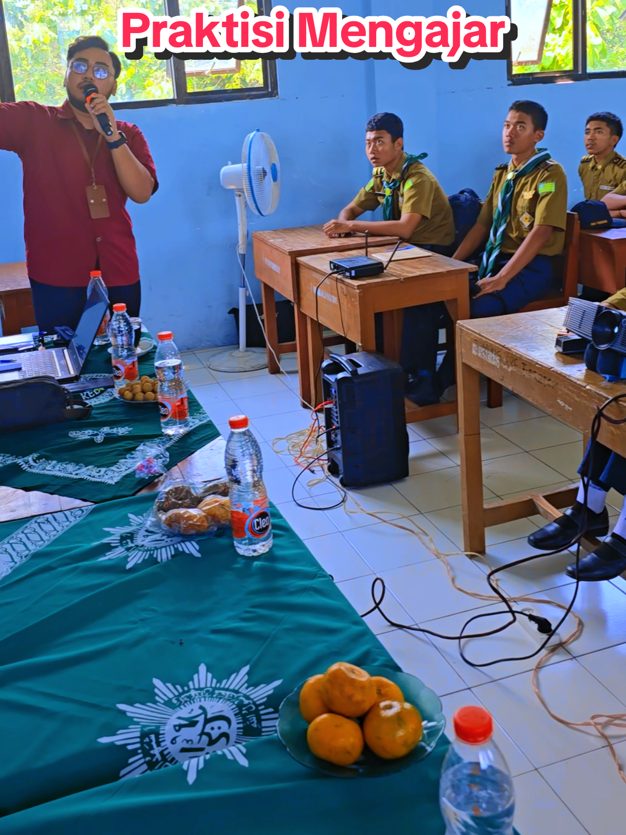 Membersamai dan berkolaborasi pembelajaran bersama Industri. Sharing dan memberikan pengalaman Budaya kerja,K3 serta prospek ke depan Industri. #Kurikulum  #pklsmk  #smk  #maritim  #vokasi  #merdekabelajar 