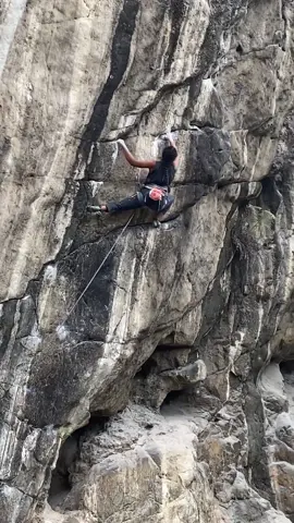 Girl love climbing  #panjattebing #rockclimbing #rockclimber #tebingalam 