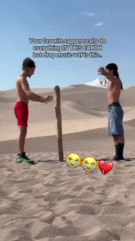 Who can possibly explain this..😭 Yvng mc jus needa DROP SONGS already  #yvngmc #rapper #soundcloud #undergroundrap #fyp #funny #lol #wtf #sanddunes 