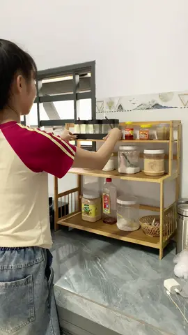 Công nhận có cái kệ gia vị này nhìn cái bếp gọn gàng sạch sẽ hẳn #kegiavi #review #xuhuong 