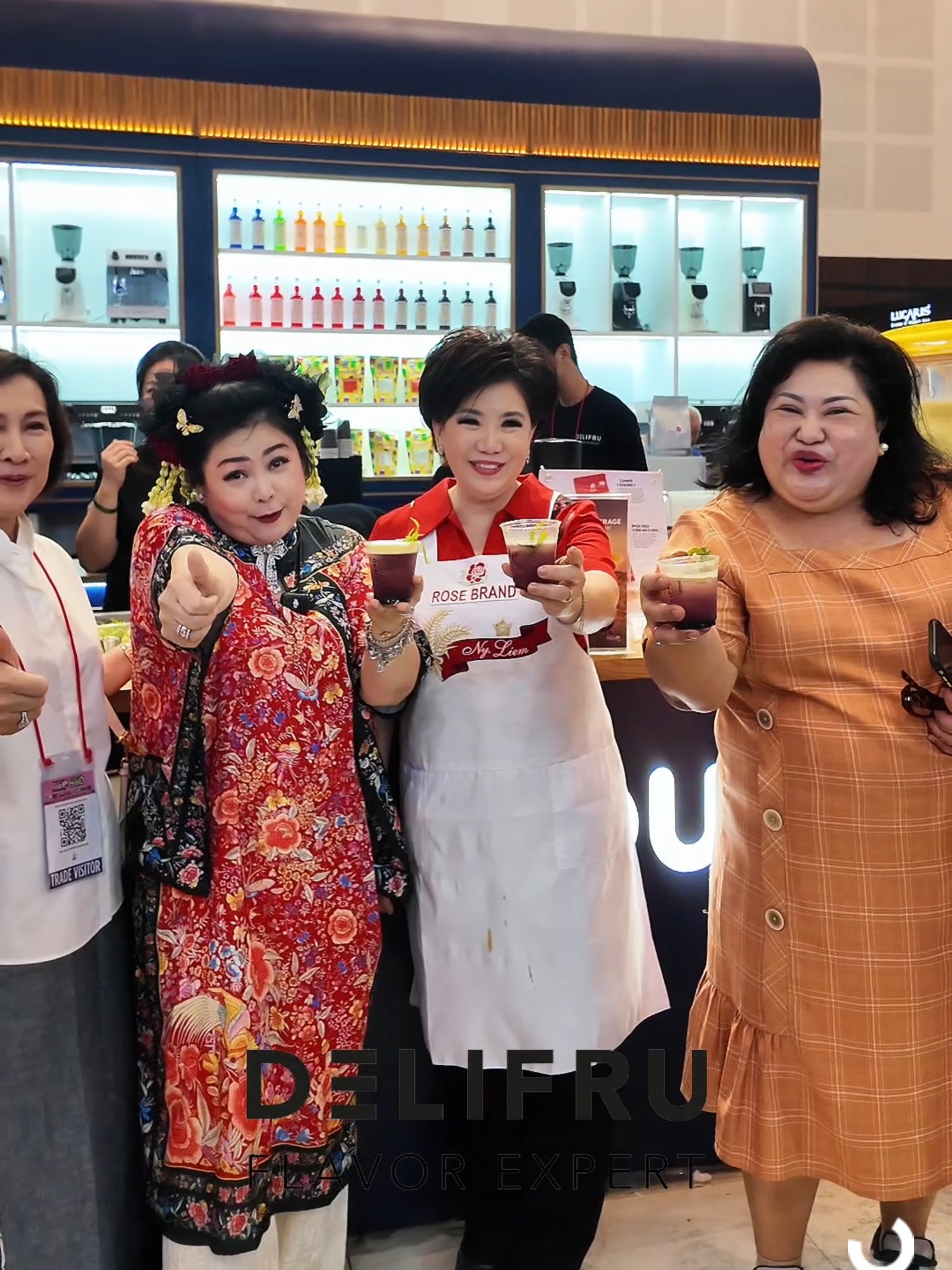🍓🥤 Booth DELIFRU di EastFood selalu jadi favorit banyak pengunjung! Tapi jangan sedih kalau kamu belum sempat mampir… karena DELIFRU akan hadir lagi di pameran berikutnya! 🎉✨ 📍 Bali Interfood 2025 🗓 10 – 12 September 2025 🏢 Bali Nusa Dua Convention Center 📍 SIAL InterFOOD 2025 🗓 12 – 15 November 2025 🏢 JIExpo Kemayoran, Jakarta Nikmati kesegaran rasa buah dalam setiap sajian DELIFRU, temukan peluang bisnis, dan jangan lewatkan kolaborasi seru di dua pameran F&B terbesar tahun ini. 🚀🌍 👉 Tandai kalendermu & pastikan hadir! #Delifru #EastFood2025 #BaliInterfood2025 #SIALInterFOOD2025 #KristaExhibitions #FNBExpo #BusinessMatching #FoodInnovation