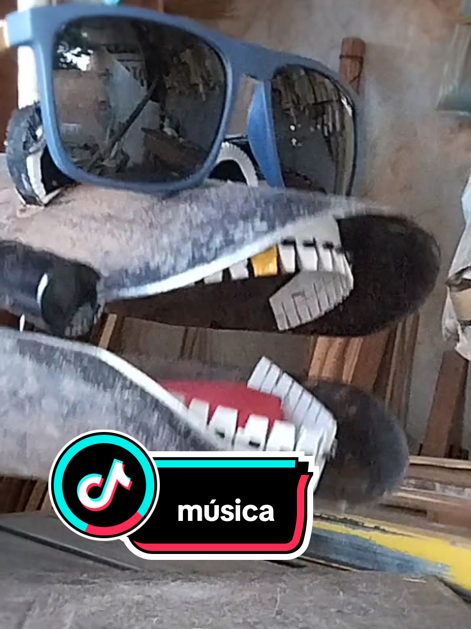 cavadeira ferramenta #cavadeira #dublagem #ferramenta 