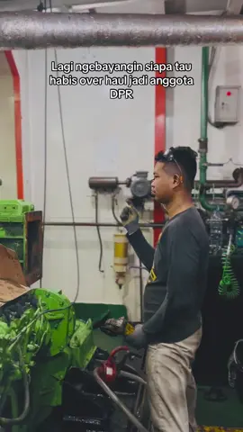 Lumayan sekarang 3jt/Day #fypシ #servicebunkermakassar #pelautindonesia🇲🇨🇲🇨 #pelaut #enginedepartement 