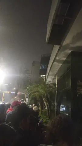 esperando a ver si salen 😳😖💚 #greenday #greendayenlima #marriott 