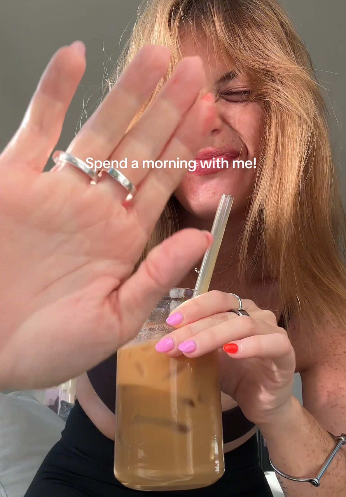 Monday morning looking cute 🦋 #la #losangeles #morning #morningroutine #ditl 