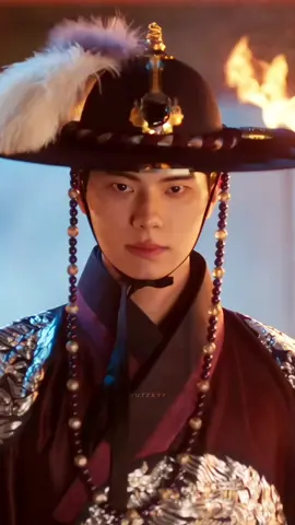 GANTENG BATTTT #BonAppetitYourMajesty #leechaemin #이채민 #fyp 