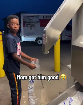 His face when he realized 😂 (via captainash.1/IG) #prank #funny #joke 