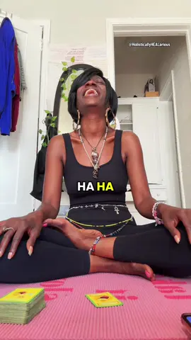 Lazy Laugh before you lay it down!! 🛌 I Oooweee this!! Hahaha!!! Laugh and RAlease the day and set yourself up for a joyful risings! There are so many health benefits to doing laughter, yoga  before you go to sleep. M 😴 Mentally physically and emotionally reset yourself. 😴RAlax your muscles, psychologically blowing off some steam.  😴 Laughter yoga before bed is so HEALariously therapeutic!  Follow @HolisticallyHEALarious for more laughter yoga wellness!!  #laughteristhebestmedicine  #sleeproutine  #laughingoutloud  #wellnesstips  #relatable 