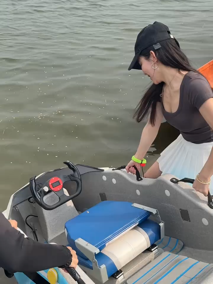 🌊⛵️The wind roars in my ears, waves chase after my stern! Karting gives you the true thrill of speed! Wholesale Available – Contact Us Today! WA:+8618953924176