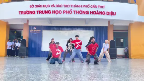 Chạy chương trình đêm Gala chào mừng năm học mới 2025- 2026 của trường THPT Hoàng Diệu  - TP Cần Thơ  #thpthoangdieu #kynangsong20 #2025_2026