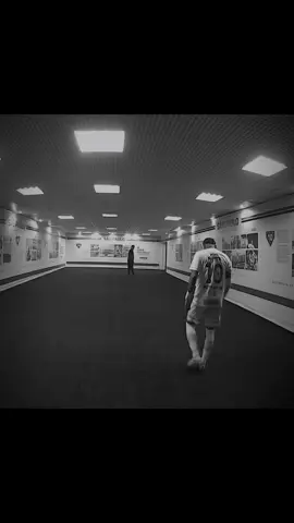troi hom nay co mua.. #neymar #havanlong_15 
