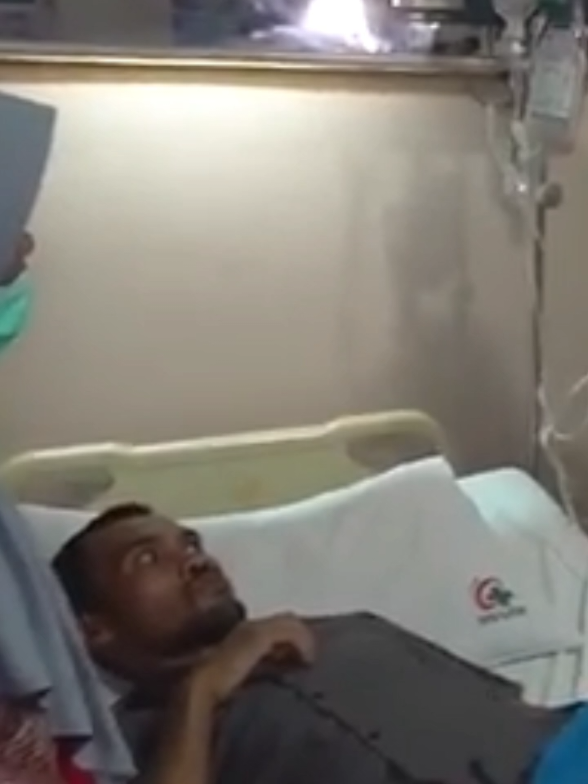 Ayah&ibu nya Raya yang meninggal karena banyak cacing di bawa Gubernur ke RS untuk dirawat!! #arahachannel #kdmterbaru #kangdedi #kangdedimulyadi #fypシ゚viral 