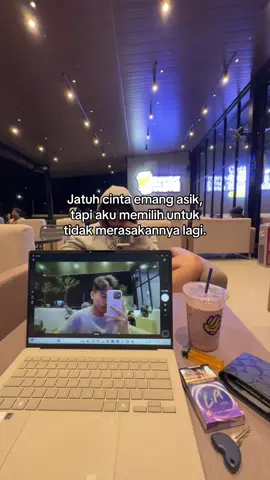 Terkadang terlindas.