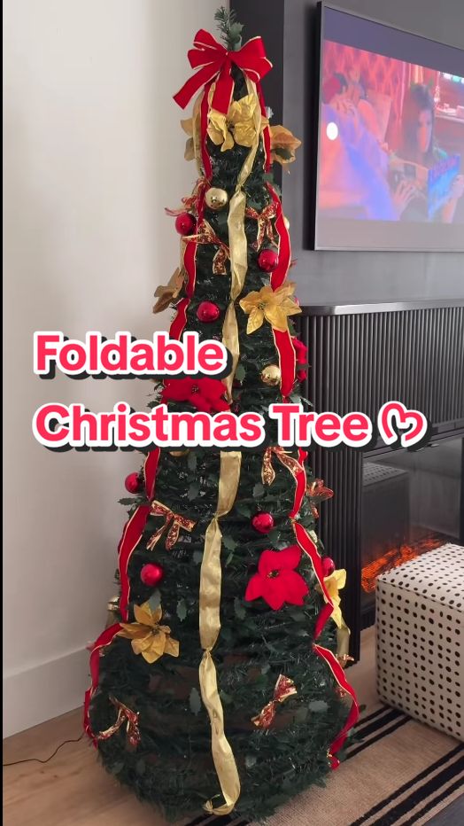Foldable Christmas Tree ᡣ𐭩  Click the yellow basket to order🛍 #affordable #tiktokbudol #tiktokfinds #li_finds #affliate #christmastiktok  #foldablechristmastree #christmastree #christmas  #creatorsearchinsights 
