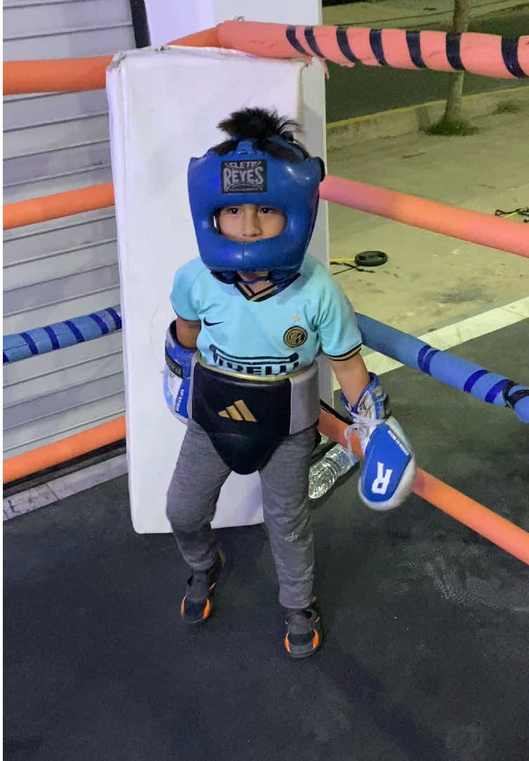 Su profe me dijo que tienen la misma edad 🥊#boxeo #boxing #sparring #humor #box 