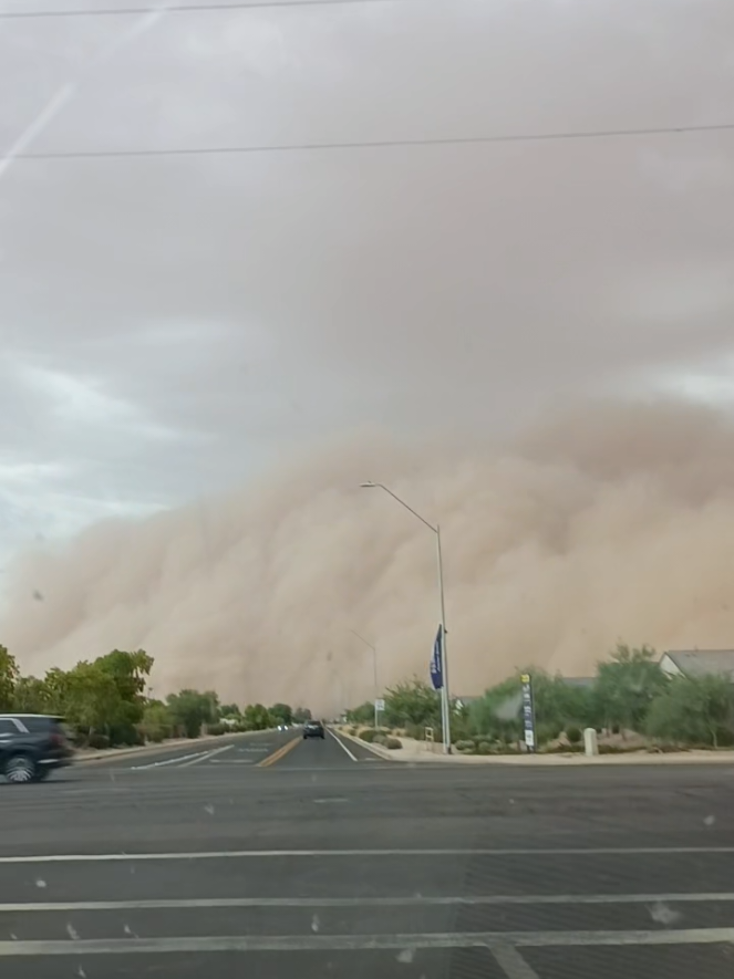 #Az #duststorm #monsoon #arizona #fyp @ChaseMony 