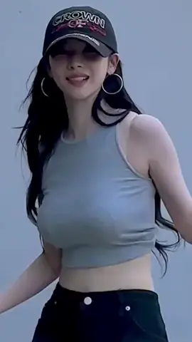 KARINA ❤️