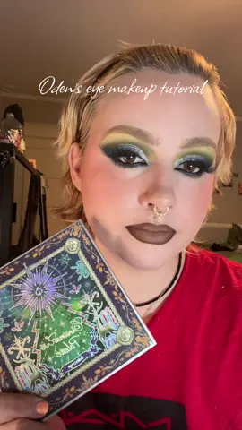 @odenseyecosmetics Christmas Eve palette makeup tutorial! #makeup #makeuptutorial #eyeshadow #odenseyecosmetics #makeupartist 