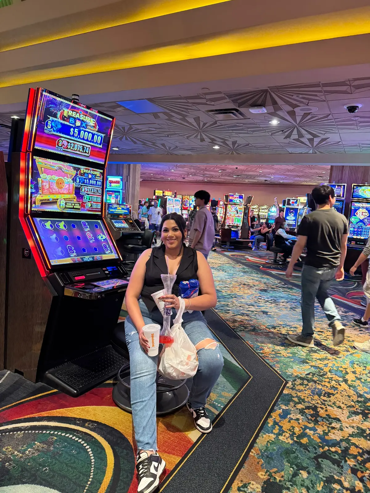 Wish I was drunk in Vegas rn 🤪 #tb 