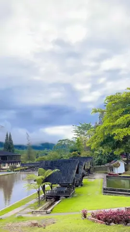 Gak bosan bosan ke sini#estetik #fyp #tempatwisata #sibiobiopadangsidimpuan #masukberandafyp 