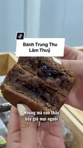 Chưa vào mùa mà bánh đã cháy hàng hic , các bác tranh thủ đặt sớm ko có hết sớm lắm #minhanhvuong #xuhướng #ancungtiktok #banhtrungthulamthuy 