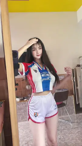 ขยับเอวหน่อย🤭#creatorsearchinsights #ฟีตตตตตตตตตตตตตตตตตตต #เต้น 