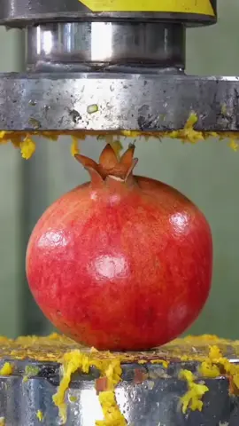 Satisfying and relaxing, see these and others on @HPC Official !!                                                                           #asmrsounds #asmrvideo #satisfyingvideos  #asmrtiktoks #satisfying 