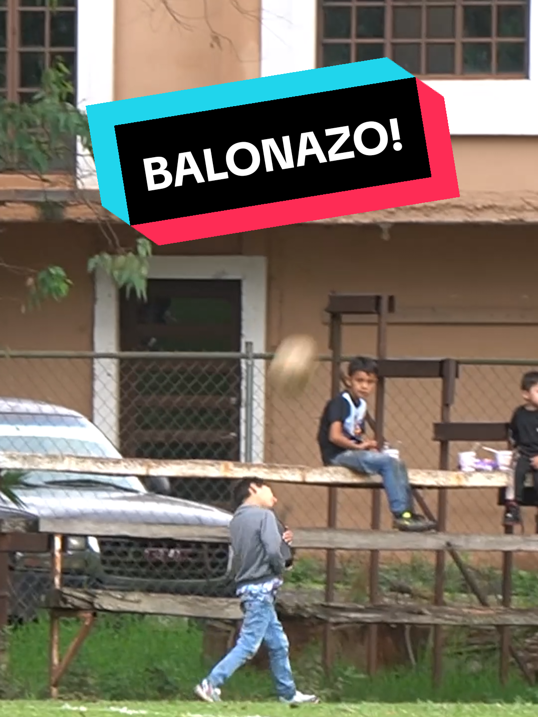 Pobre Oliver #futbol #football #gol #penalty #Soccer 