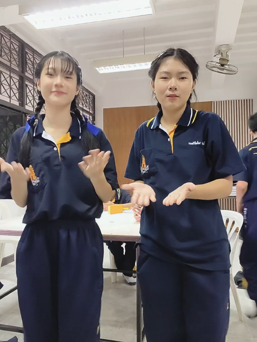 #แสงอรุณ #น่ารัก #ฟีดดดシ #โรงเรียนดังย่าน700ปี 