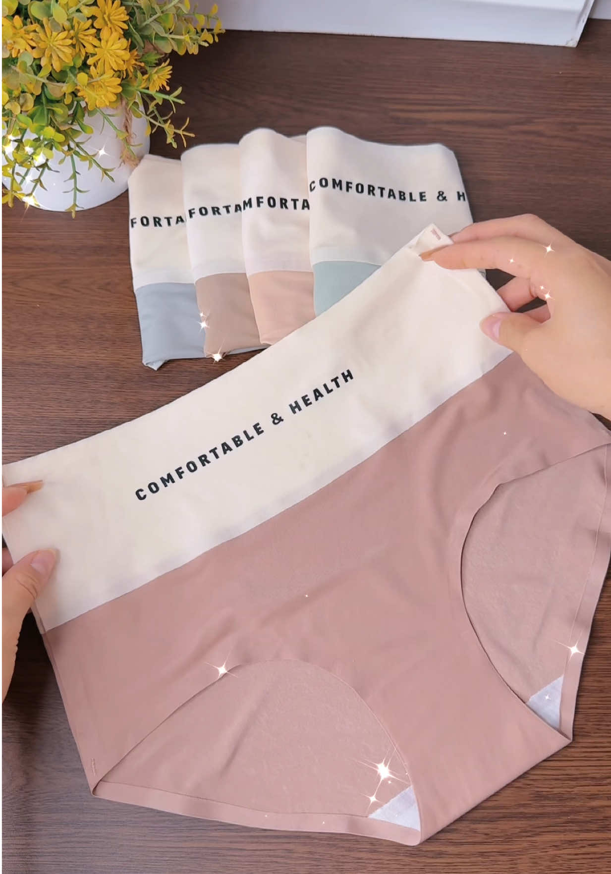 Quần lót đúc su cạp cao. Đáy kháng khuẨn 2 lớp #noiy #quanlotsu #quanchip #thoitrangnu 