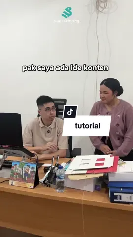 info loker 🙏🏻 Order custom box sekarang? chat WA admin di bawah / link bio yaaa 😉 WA 1 : 081514605432 (JABODETABEK) WA 2 : 081586115558 (Luar JABODETABEK) WA 3 : 085813076858 ( Fast Response ) #packaging #paperbag #kemasan #box #fyp        