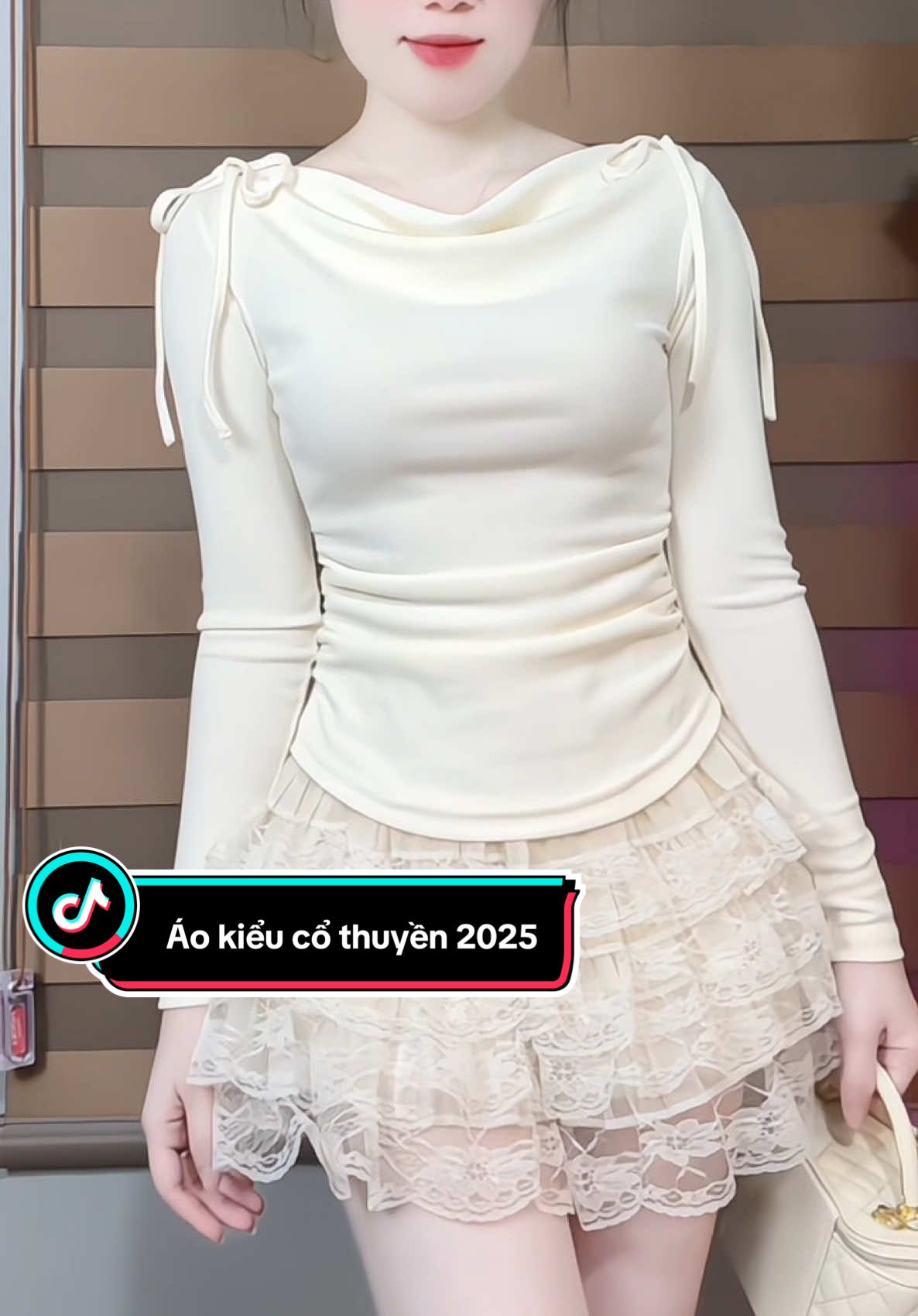 Áo kiểu thu đông đầu mùa mẫu xinh ghê 😍 #phoidoxinh #outfit #thoitrangnu 