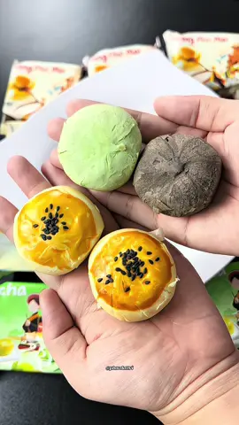 bánh lava trứng chảy mix 4 vị. #phucdattvi #banhlavatrungchay #banhlava #annalala #banhtrungchaynganlop 