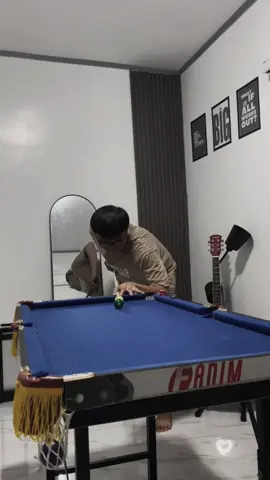 Mini Pool Billiards Set • Check out na sa Yellow Basket #fyp #foryoupage #toys #kids #minipooltable #billiards #bilyaran #billiard 