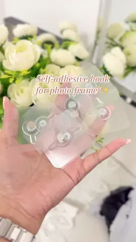 Self-adhesive hook for photo frame ✨  #hook #adhesive #photo #hookframe