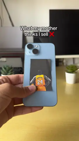 Whose photo should we put on the next case? 🤔 #case #iphonecase #caseiphone #personalisedphonecase #kobebryan 