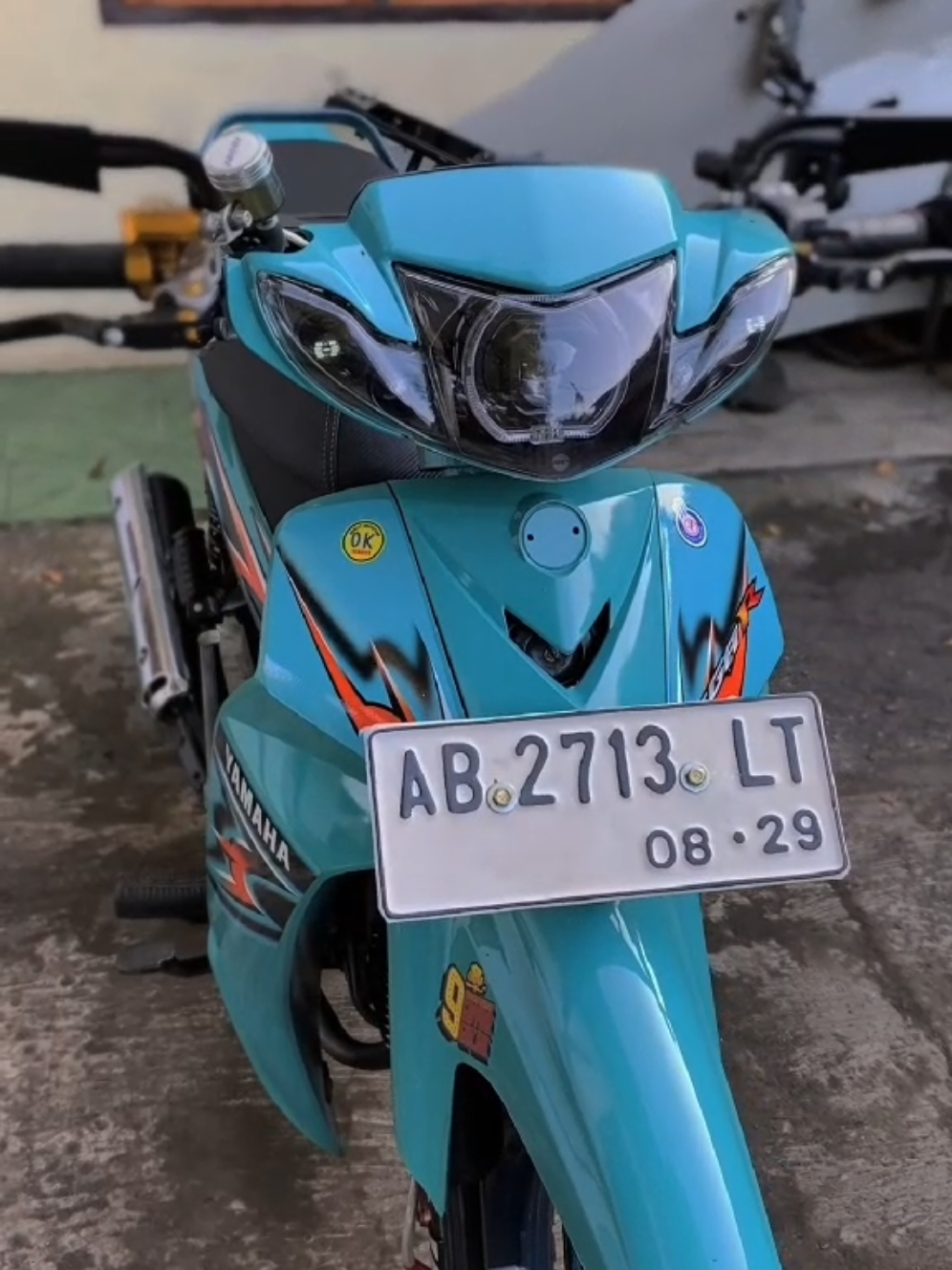 Modifikasi yamaha vega r new#modifikasimotor #motorvega 