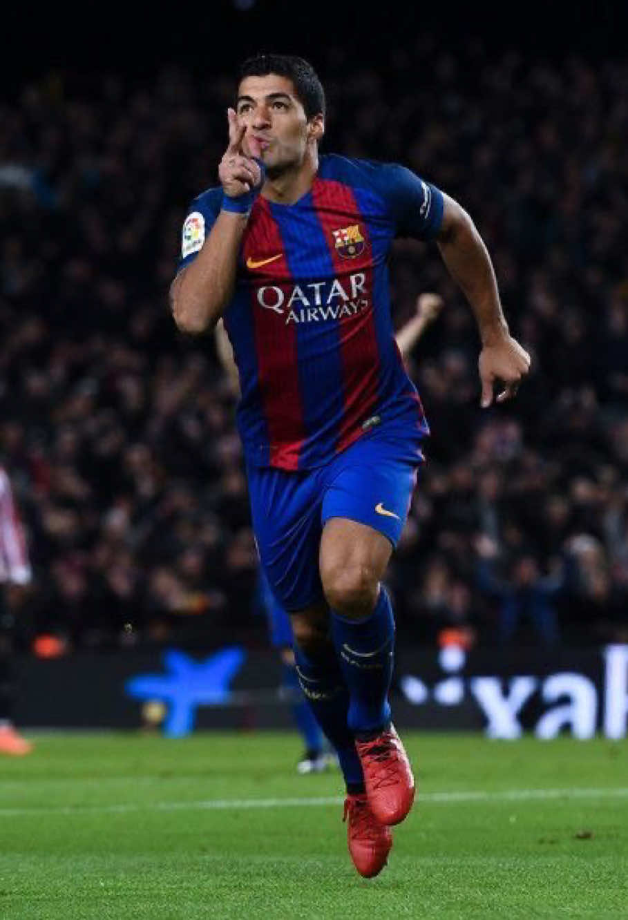 Luis Suárez - Sát thủ mang bộ răng thỏ #suarez #liverpool #barcelona #uruguay #football 