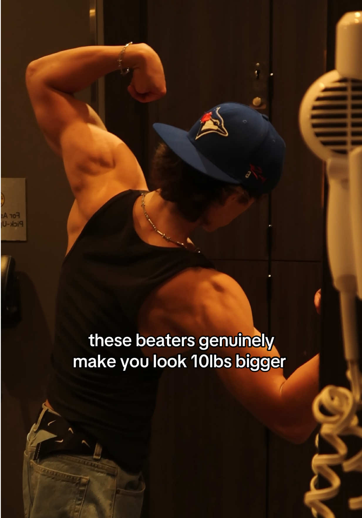 must have gym essential #looksmaxing #looksmax #fashion #gym #tiktokshop 