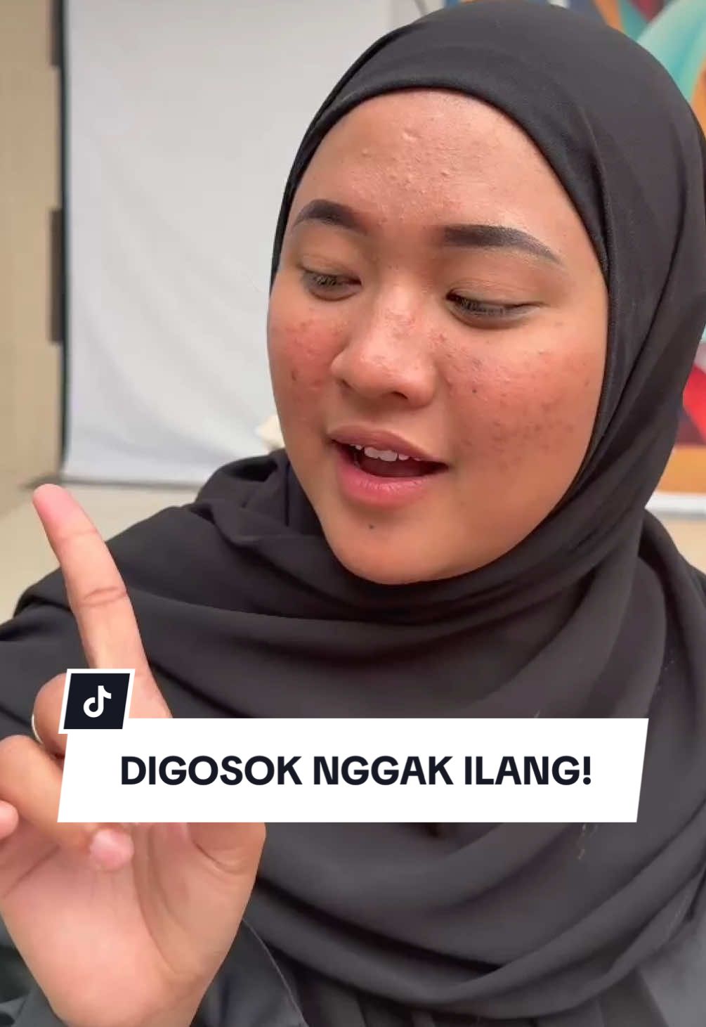 Replying to @siti halimah nggak ilang kalo di gosok gini jadinya #promomakangajian #browie #hennalis #fyp #browtint #salonaliskeliling 