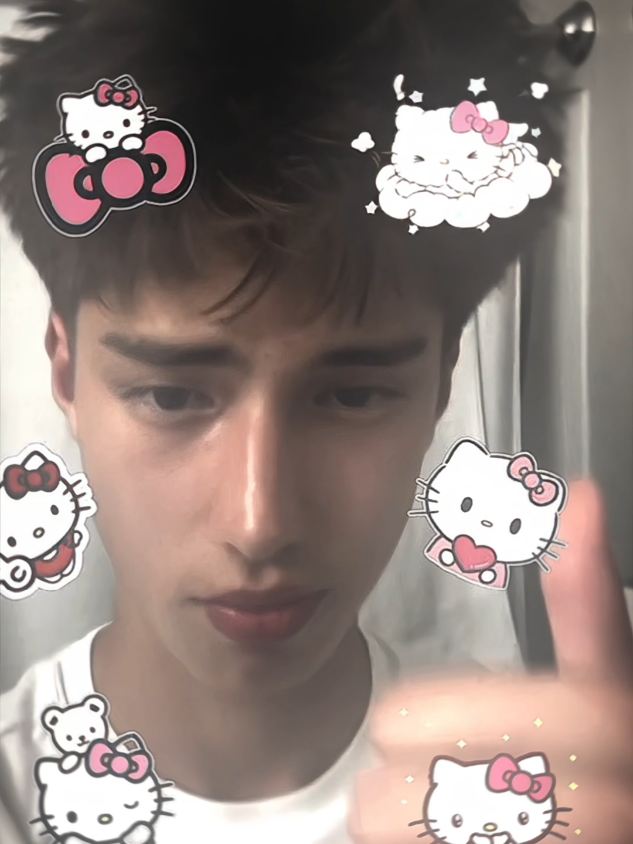 hello guys, i'm back🥰 #azizbek #uzbekistan #fyp #jj #fypdongggggggg 