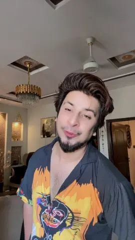 Mae nay koch galt bola ha kia 😂 #sidmrrapper #foryou #foryoupage #comdey #jhelum 