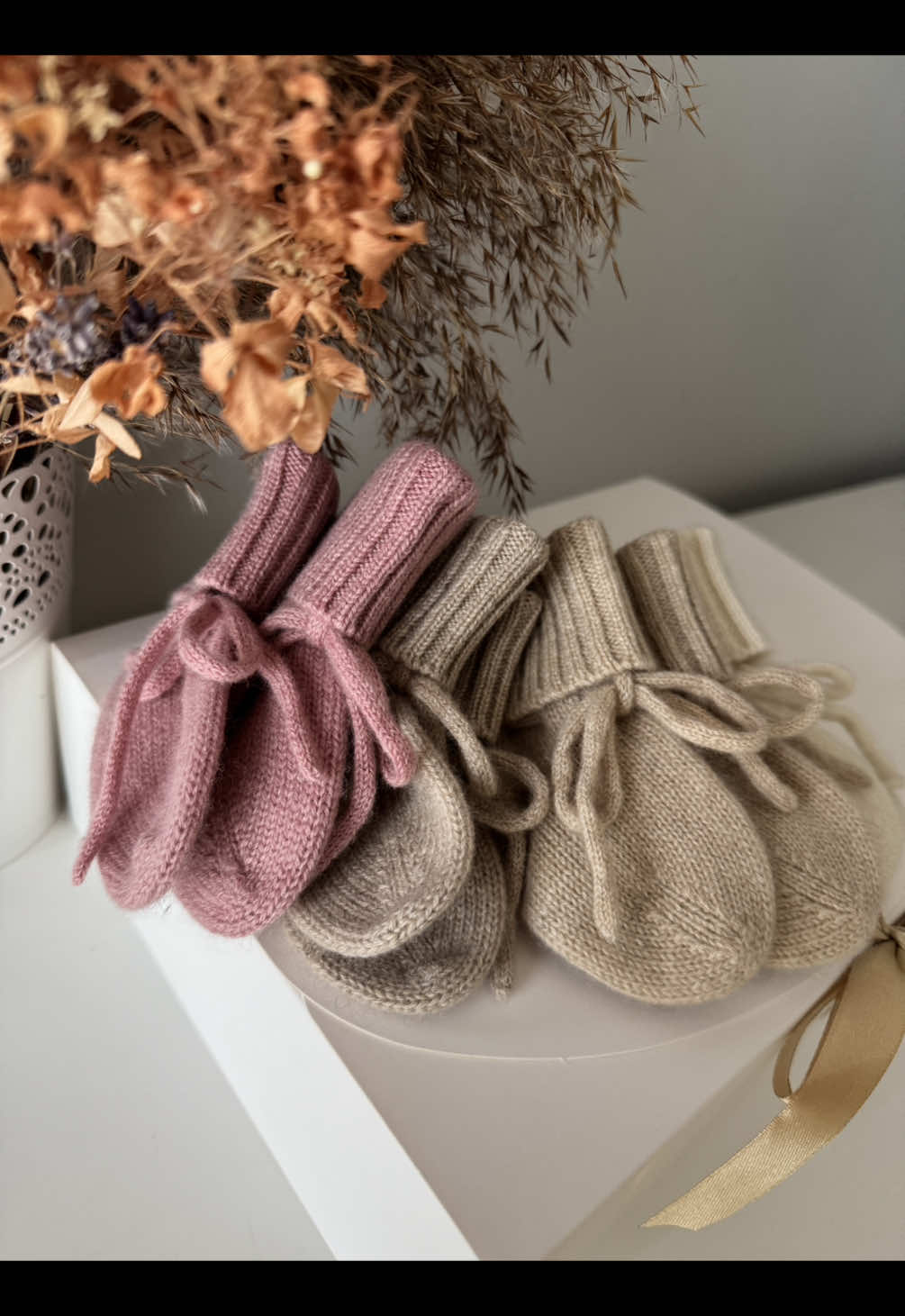 Kašmira zeķes mazuļiem - premium kvalitāte 😍 #adījumi #dāvanaraudzībās #babycashmere #babyknits 