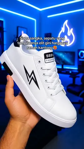 ingin gaya elit tapi ga bikin ekonomi sulit, pake ini bro! #sneakersindonesia  #SepatuPria  #LookKeren  #StyleAnakMuda  #FashionVibes 