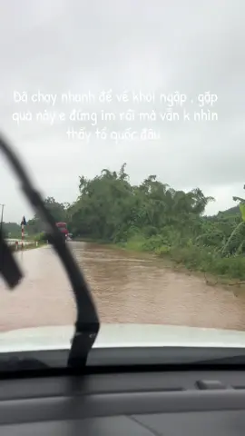 E sắp bị cô lập rồi. Xin trời đừng mưa nữa  #### quê em hạ hòa Phú thọ 
