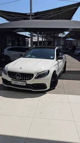 2020 Mercedes Benz C63s AMG V8 Bi -Turbo Facelift mileage 43 000km for only R1 379 999 (+/-R28 000 p.m). #carsales #carsalldayeveryday #karabocarslekalakala www.karabocarslekalakala.co.za 
