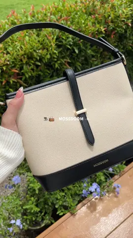 #mossdoom #กระเป๋าแฟชั่น #กระเป๋าแฟชั่นผู้หญิง #กระเป๋าสะพาย #กระเป๋าสะพายข้าง 