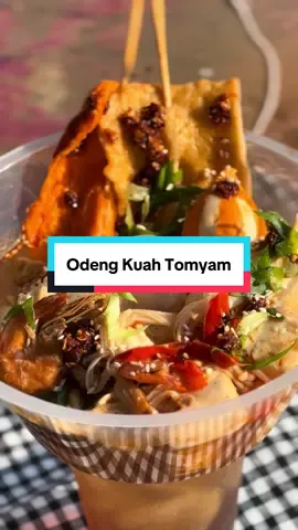 Odeng Kuah Tomyam iki loooo 🤤#virall #makananpedas #kelet #alunalunjepara1 #jepara 