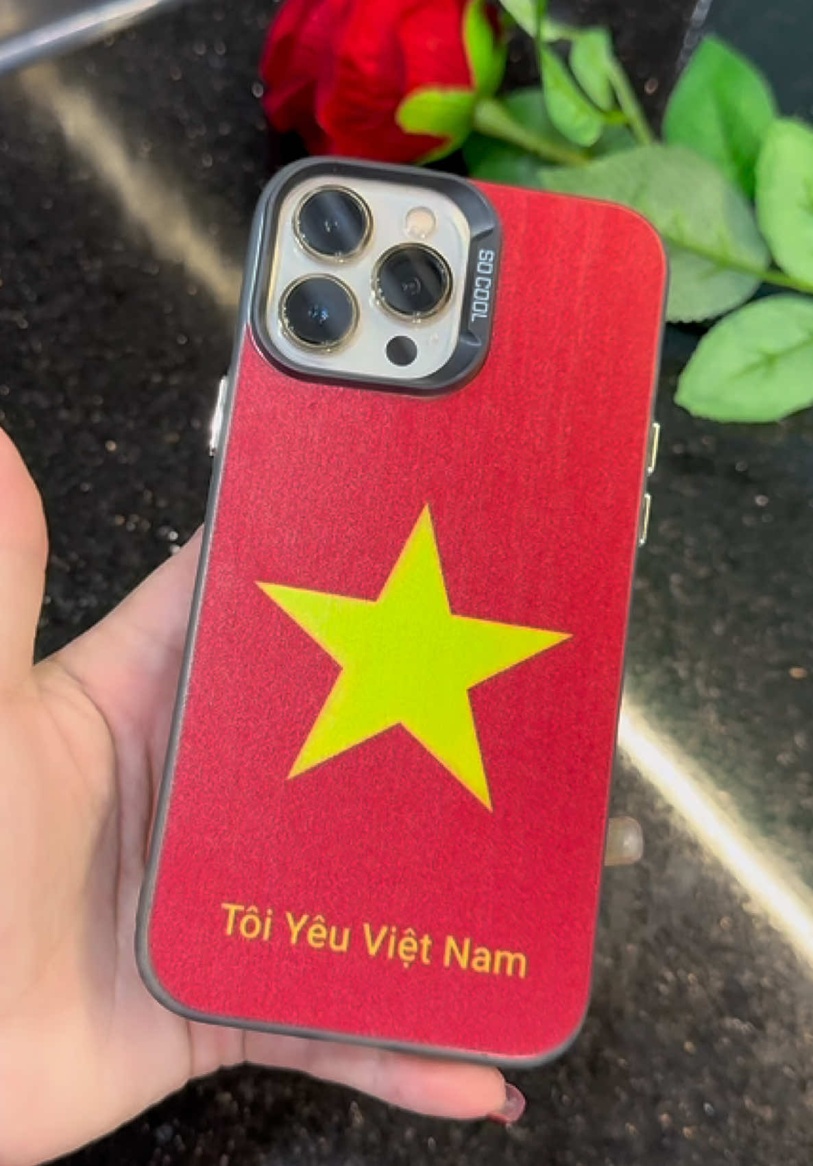 Ốp lưng yêu nước#emkieutaphoa #oplung #oplungiphone #oplungyeunuoc