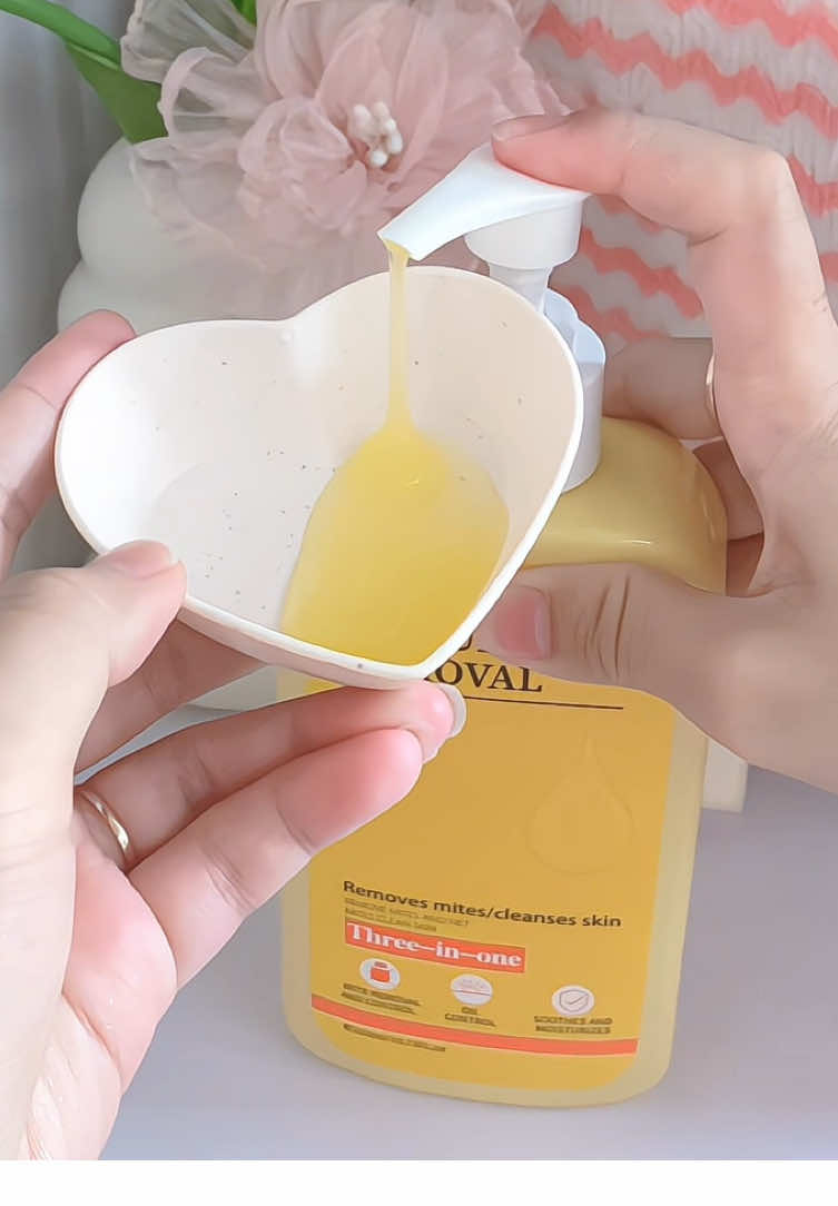 Dưỡng Da Body Sáng Mịn Nhờ Em Sữa Tắm Này Đây #suatamluuhuong #suatamduongda #duongtrangda #cuishifan #nhonaytenqinne 